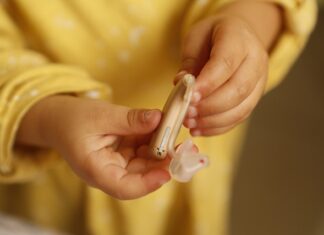 Czy aparat słuchowy eliminuje szumy uszne? Czy aparat słuchowy eliminuje szumy uszne?